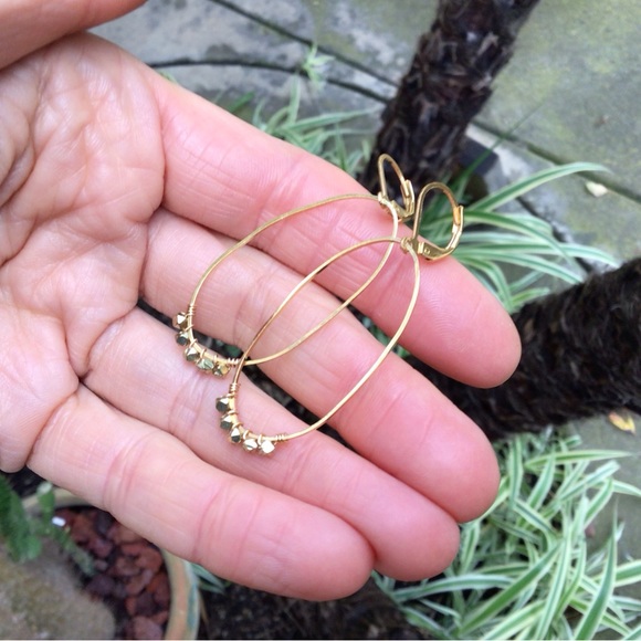 New handcrafted Sundance charm Gold Plated Earrings nugget accent - Picture 5 of 8